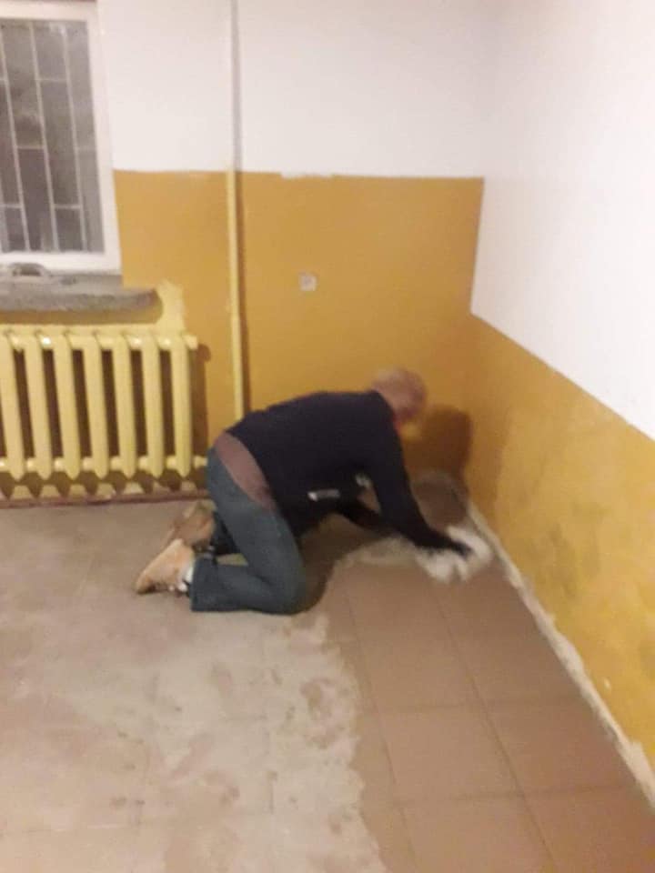 Nasza nowa kuchnia Dziękuję całemu KGW za pomoc i zaangażowanie.Zrobiliscie kawał dobrej roboty (1).jpg