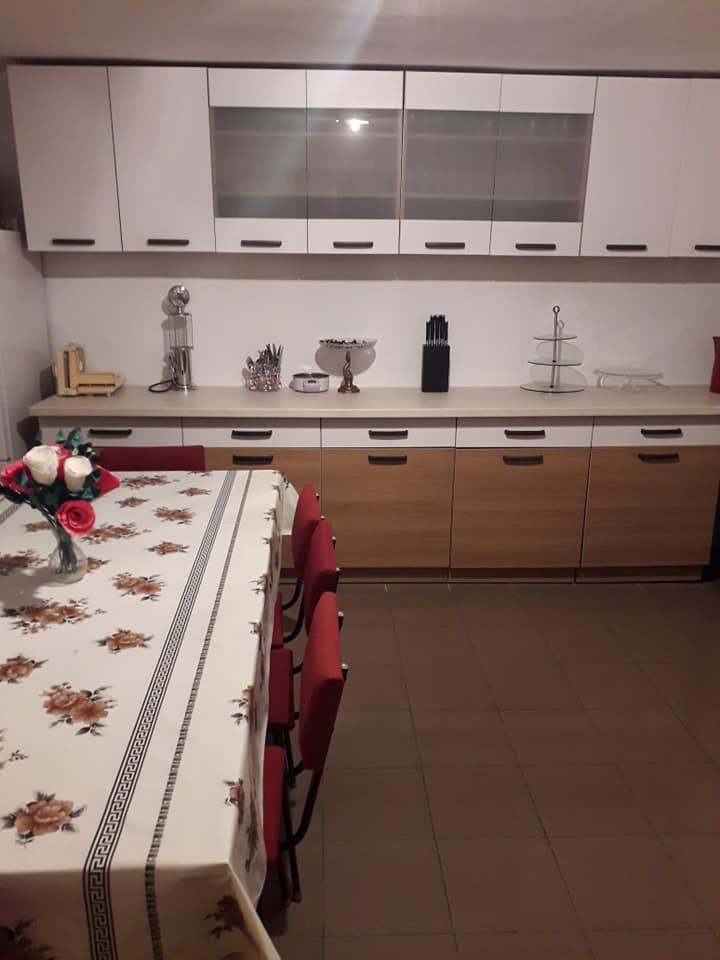 Nasza nowa kuchnia Dziękuję całemu KGW za pomoc i zaangażowanie.Zrobiliscie kawał dobrej roboty (6).jpg