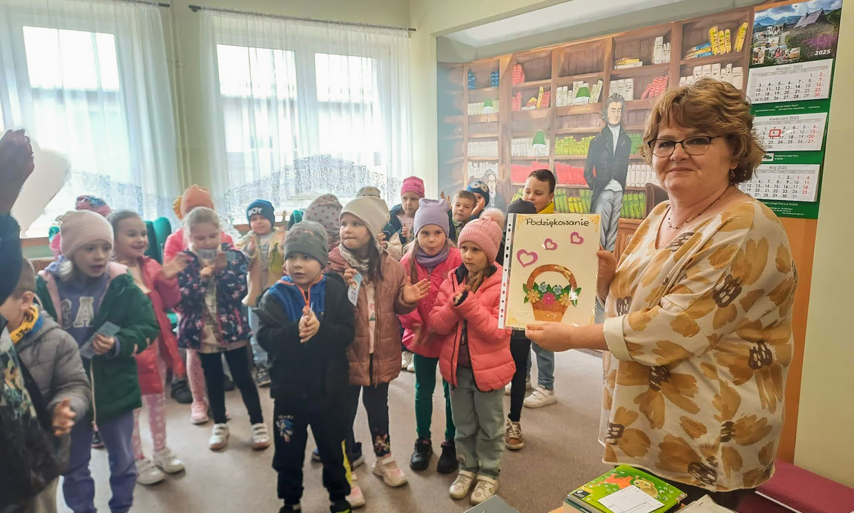 "Kiedy wszystko inne zawiedzie, dajcie za wygraną i idźcie do biblioteki" 